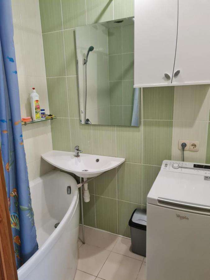 Ziemielu Mols Apartaments/Pirma Linija Pie Juras Liepāja Exterior foto